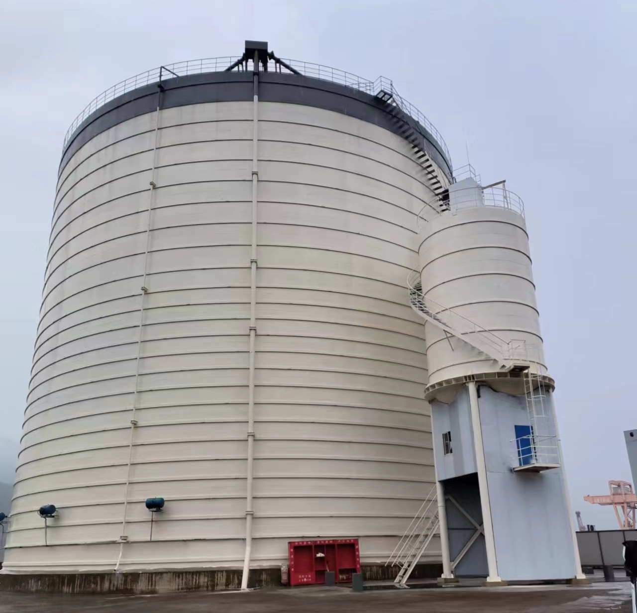 龙南10万吨水泥钢板库